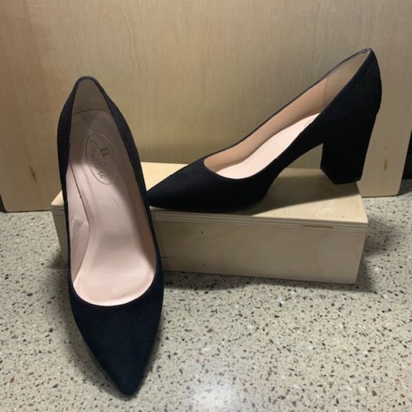 Browns Couture Black Suede soft point pump - Picture 3 of 5